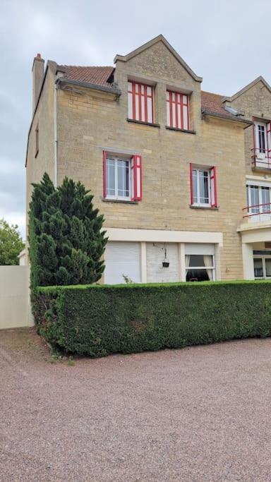Appartement Ouistreham Proche Centre Et Plage Εξωτερικό φωτογραφία