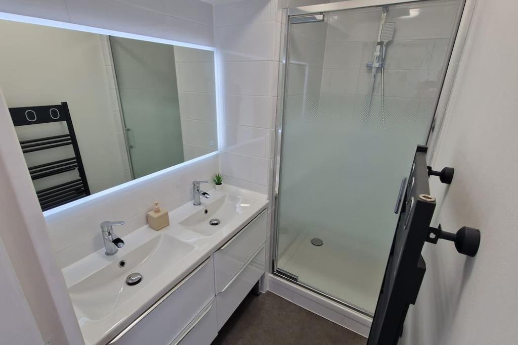 Appartement Ouistreham Proche Centre Et Plage Εξωτερικό φωτογραφία